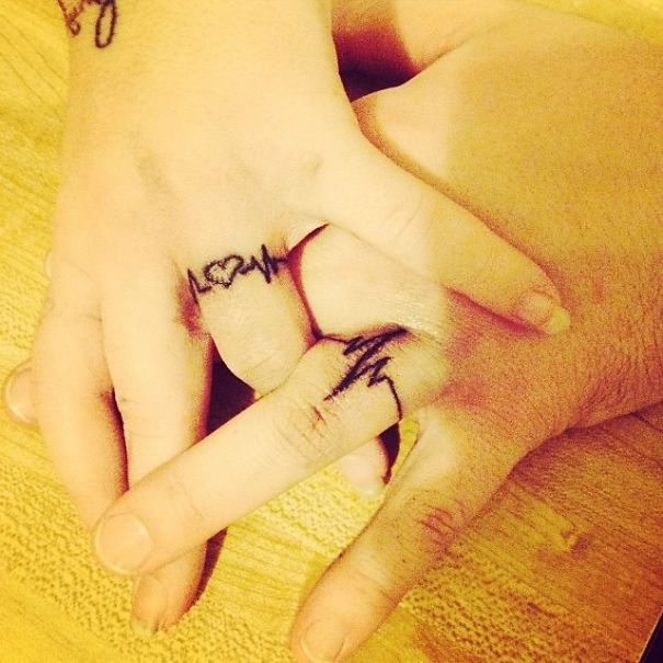 These Brave Couples Decided To Ditch The Wedding Rings And Get Tattoos Instead (25 pics)