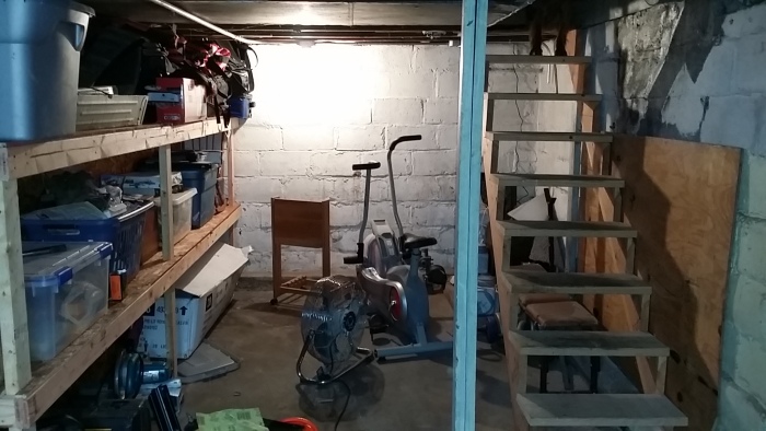 Secret Room In New House Is Loaded With Ammo (14 pics)