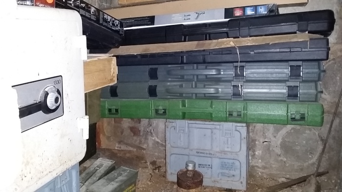Secret Room In New House Is Loaded With Ammo (14 pics)