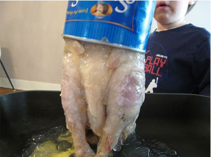 This Is What Canned Chicken Looks Like (4 pics)