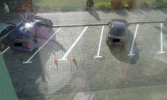 These People Only Had One Job And They Couldn't Handle It (44 pics)
