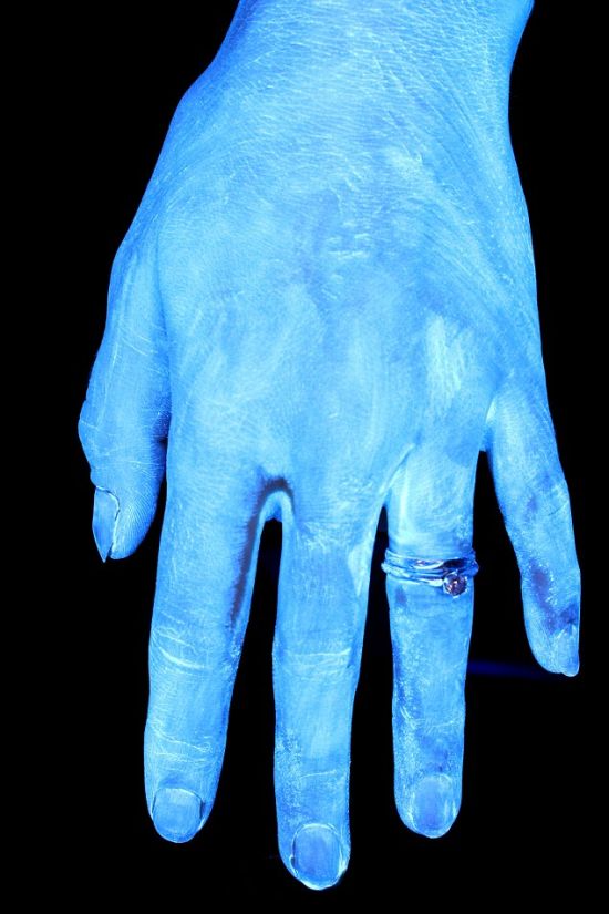 Unique Experiment Reveals How Long You Should Wash Your Hands For (7 pics)