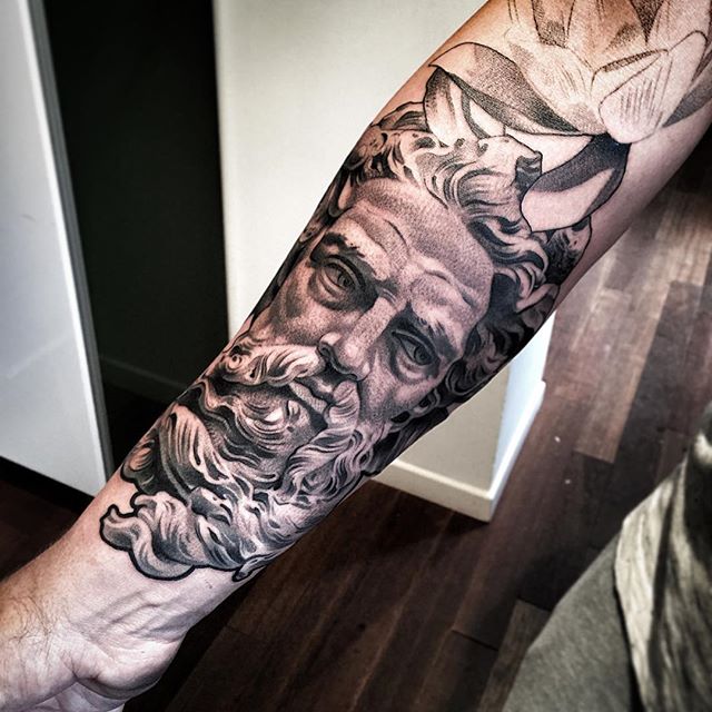 Awesome Tattoos That Are Worth Having On Your Body (24 pics)