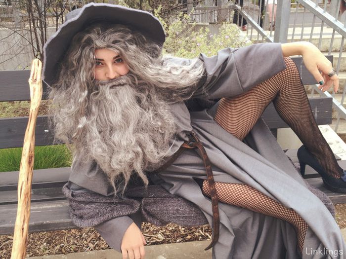 Sexy Gandalf Is One Of This Year's Hottest Costumes (4 pics)