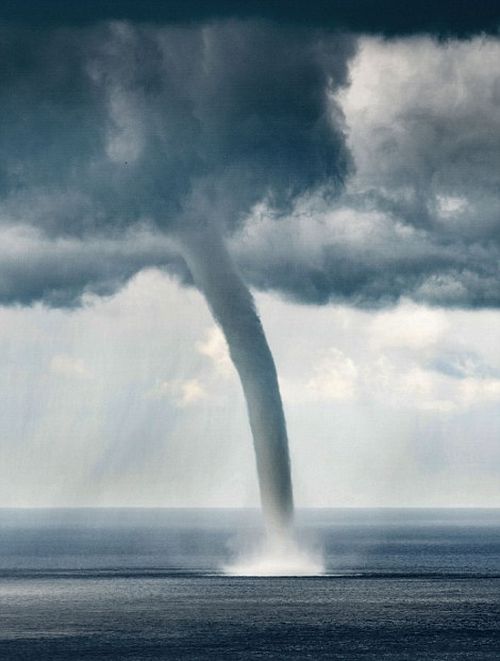 Massive Waterspout Splashes Down On The Coast Of Italy (9 pics)