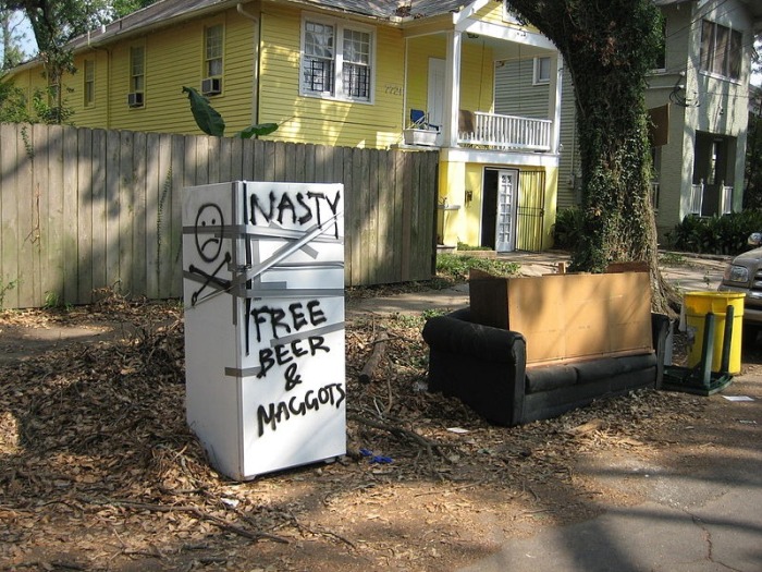 Orphaned Refrigerators Left Behind By Hurricane Katrina (11 pics)
