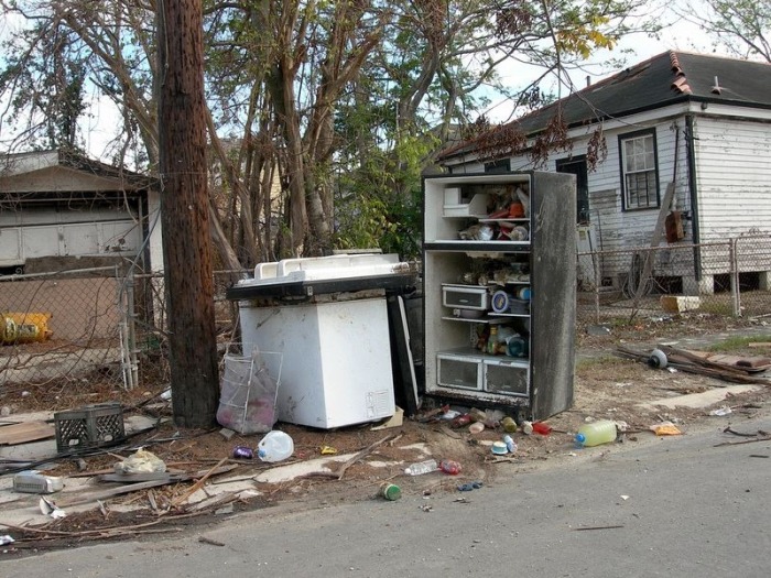 Orphaned Refrigerators Left Behind By Hurricane Katrina (11 pics)