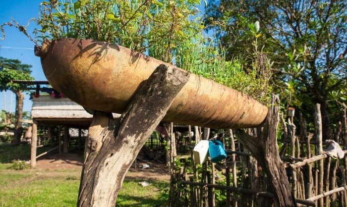 Citizens Of Laos Use Unexploded Bombs For Unexpected Purposes (12 pics)