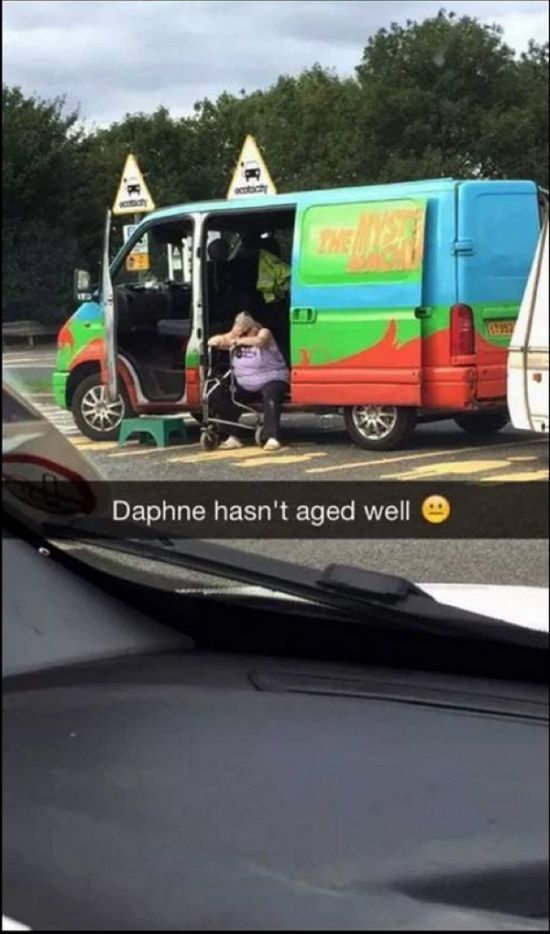 Hilairous Moments That Could Only Happen On Snapchat (19 pics)