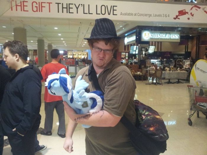 Fedora Wearing Neckbeards That Never Grew Out Of Their Awkward Years (30 pics)