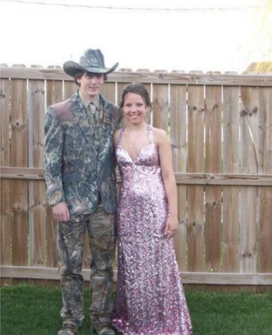 Proof That Camouflage Can Hide Anything (21 pics)