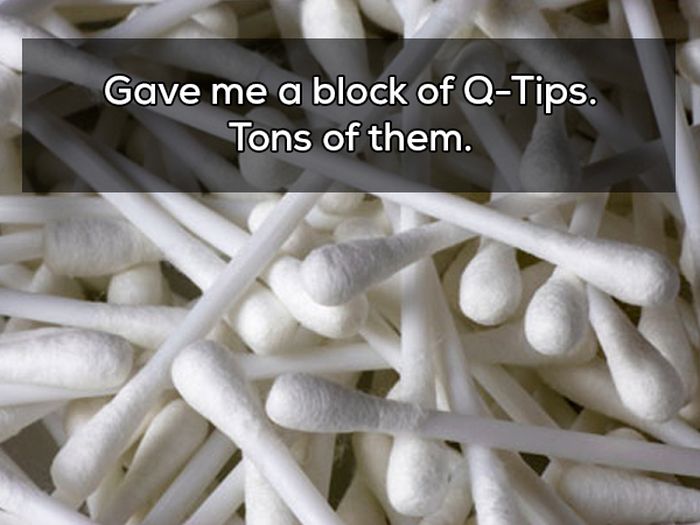 Trick Or Treaters Reveal The Strangest Things They've Received On Halloween (11 pics)