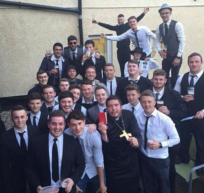 Friends Hold A Funeral For Man They Lost To A Relationship (8 pics)