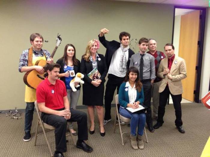 People Who Got Into The Halloween Spirit With Group Costumes (26 pics)