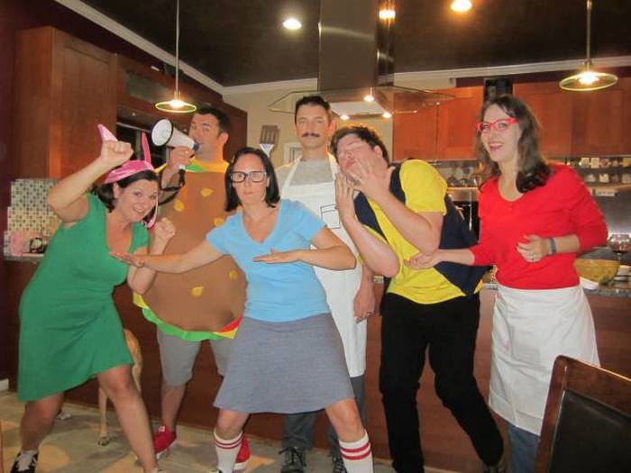 People Who Got Into The Halloween Spirit With Group Costumes (26 pics)