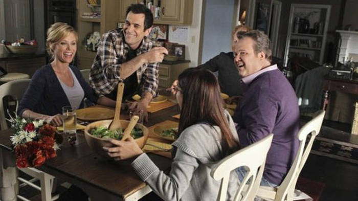 The Hollywood Reporter Ranks The 50 Greatest TV Shows Of All Time (51 pics)