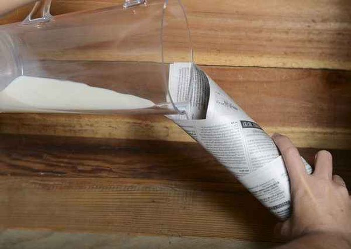 The Secret Behind The Disappearing Milk Magic Trick (2 pics)