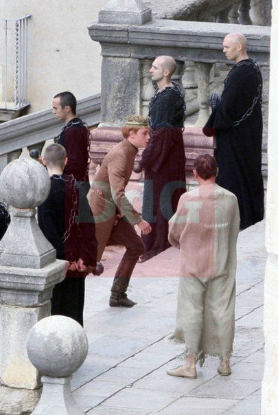 Leaked Photos From The Set Of Game Of Thrones Season 6 (41 pics)
