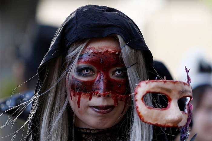 Japan Takes Halloween To A Whole New Level With A Parade (16 pics)