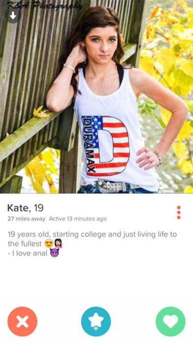 Girls On Tinder Really Don't Like To Hold Anything Back (40 pics)