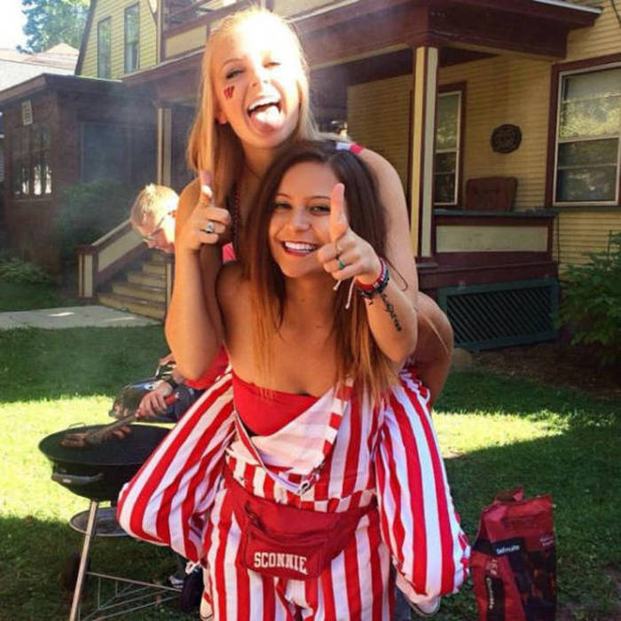 College Is Full Of Fun And Debauchery (58 pics)