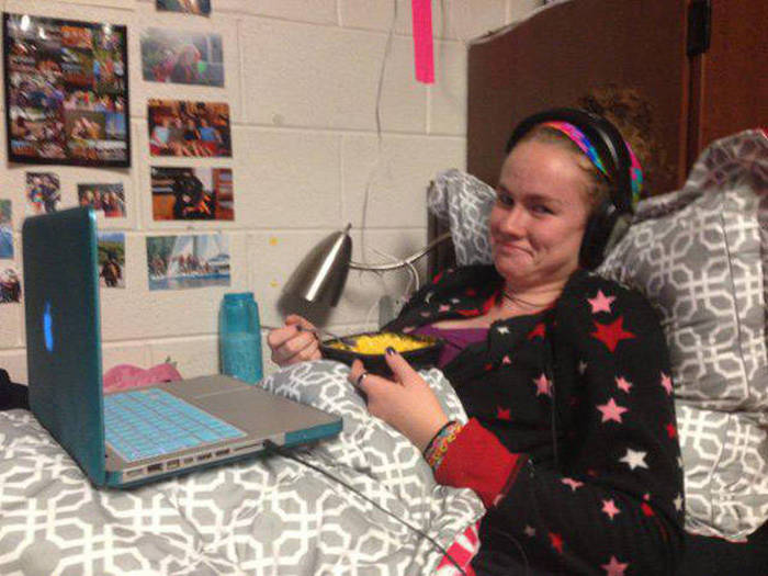 College Is Full Of Fun And Debauchery (58 pics)