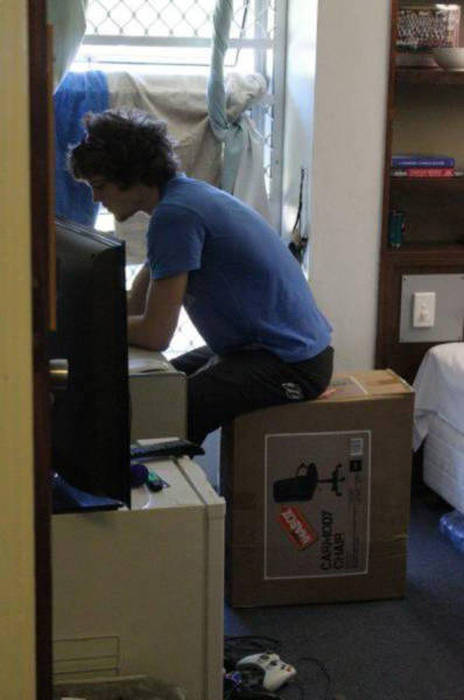 College Is Full Of Fun And Debauchery (58 pics)