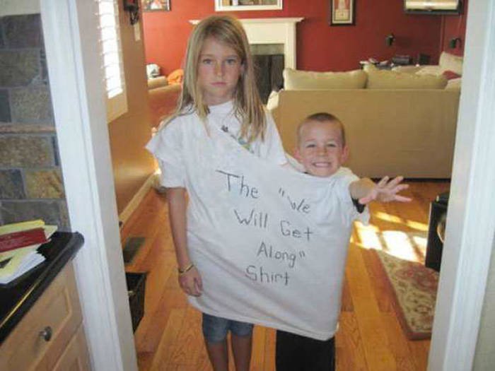 Life With Siblings Can Be Torture Sometimes (32 pics)