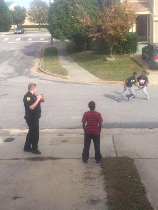 Proof That Police Officers Can Be Awesome Human Beings (24 pics)