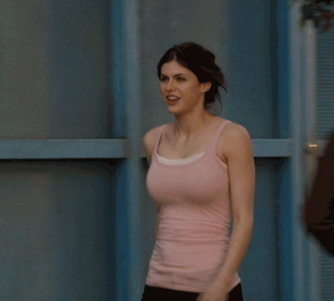 alexandra_daddario_17.gif
