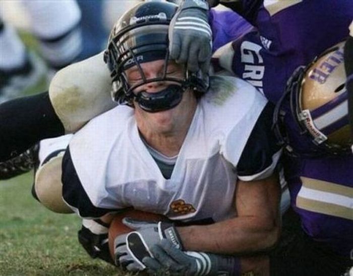 Perfectly Timed Sports Photos That Are Simply Spectacular (35 pics)