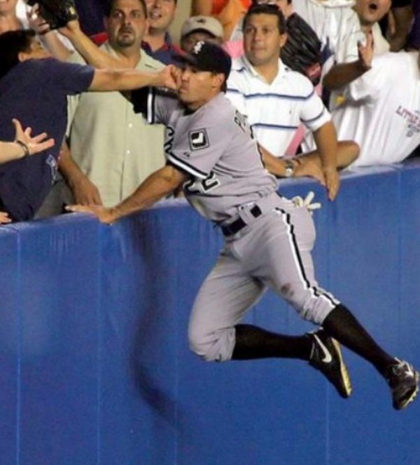 Perfectly Timed Sports Photos That Are Simply Spectacular (35 pics)