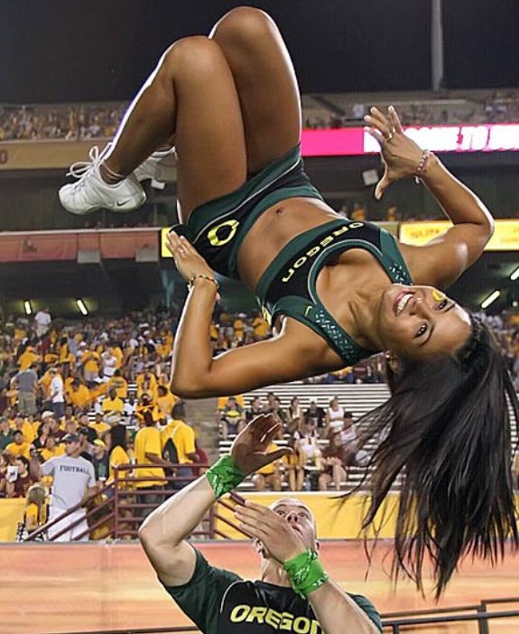 Perfectly Timed Sports Photos That Are Simply Spectacular (35 pics)