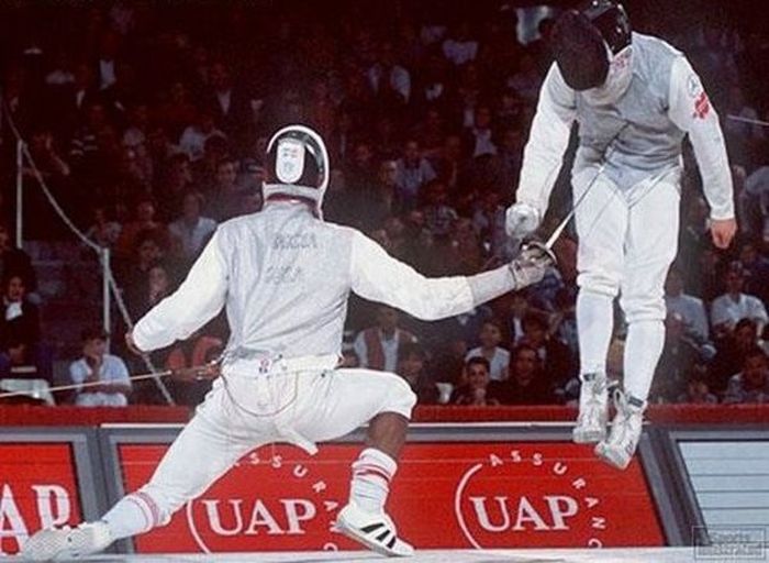 Perfectly Timed Sports Photos That Are Simply Spectacular (35 pics)