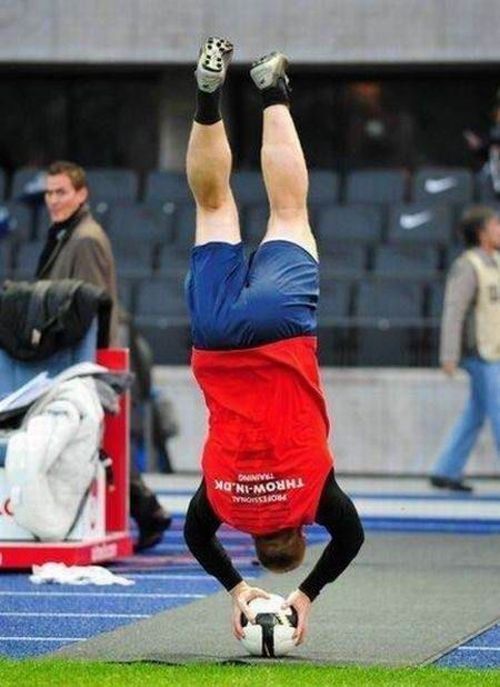 Perfectly Timed Sports Photos That Are Simply Spectacular (35 pics)