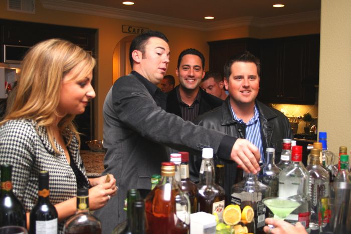 People Reveal The Strangest Things They've Seen At Parties (14 pics)