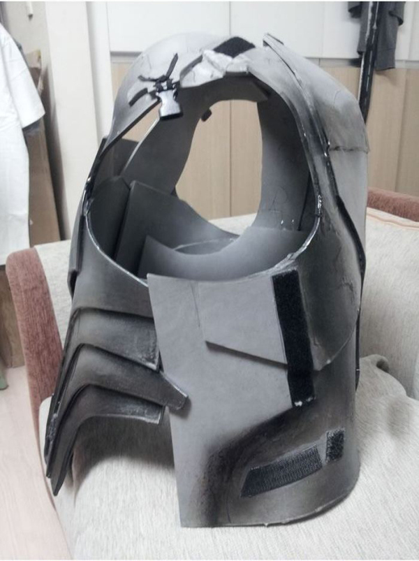 How To Build Armor Like Artorias Of The Abyss From Dark Souls (23 pics)