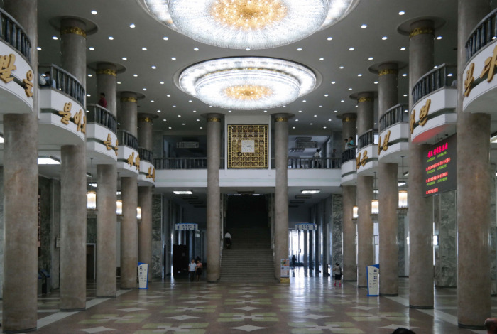 A Look Inside Some Of The Most Beautiful Buildings In North Korea (42 pics)