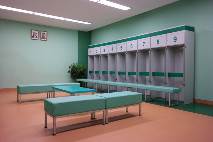 A Look Inside Some Of The Most Beautiful Buildings In North Korea (42 pics)