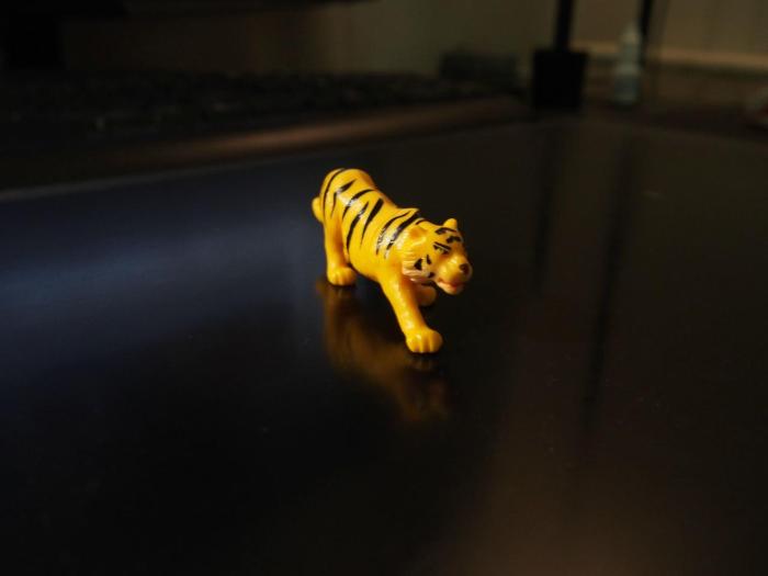 Tiger Figurine Gets A Total Makeover (10 pics)