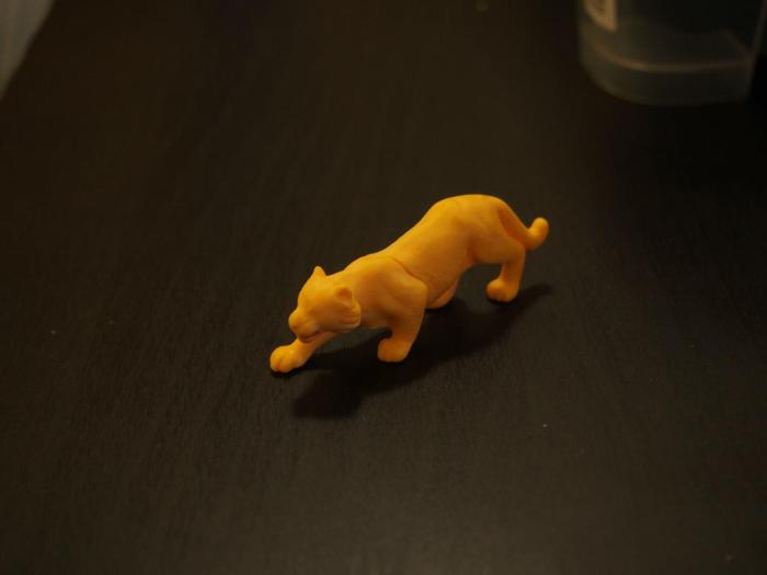 Tiger Figurine Gets A Total Makeover (10 pics)