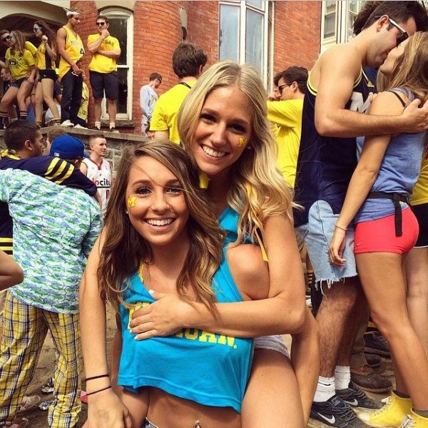 College Girls Are The Best Subject To Study (40 pics)