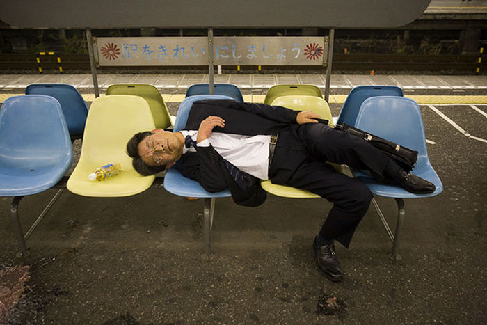 Getting Drunk Is Part Of The Job In Japan (20 pics)