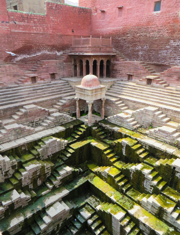 India Is Home To Many Subterranean Marvels (19 pics)
