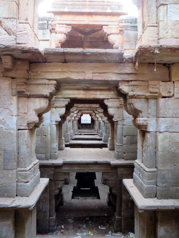 India Is Home To Many Subterranean Marvels (19 pics)