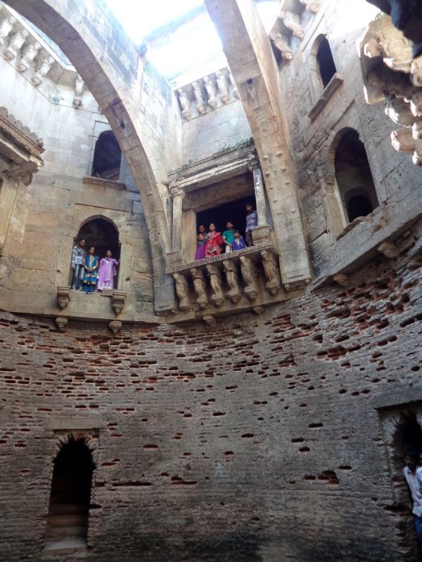 India Is Home To Many Subterranean Marvels (19 pics)