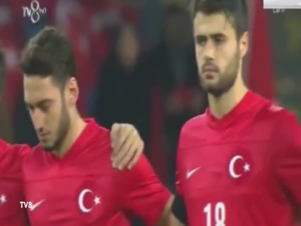 Turkey Fans Boo During Pre Match Minute Silence For The Victims Of Paris Attacks