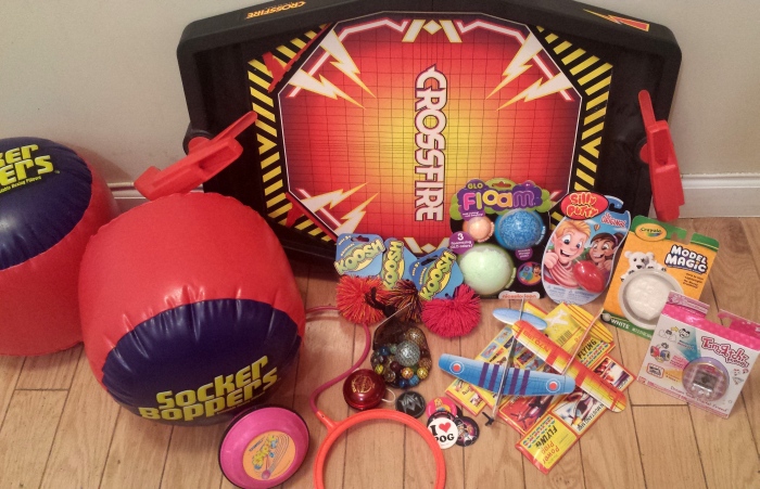 This Guy Is Giving His Sister The Ultimate 90s Care Package For Christmas (8 pics)