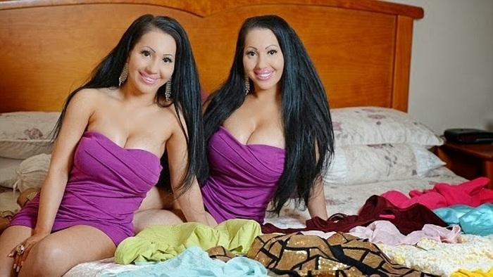Twins Spend Over $190,000 To Become Australia's Most Identical Twins (10 pics)