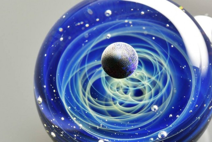 Space Glass Is Quite Possibly The Coolest Thing Ever (10 pics + video)